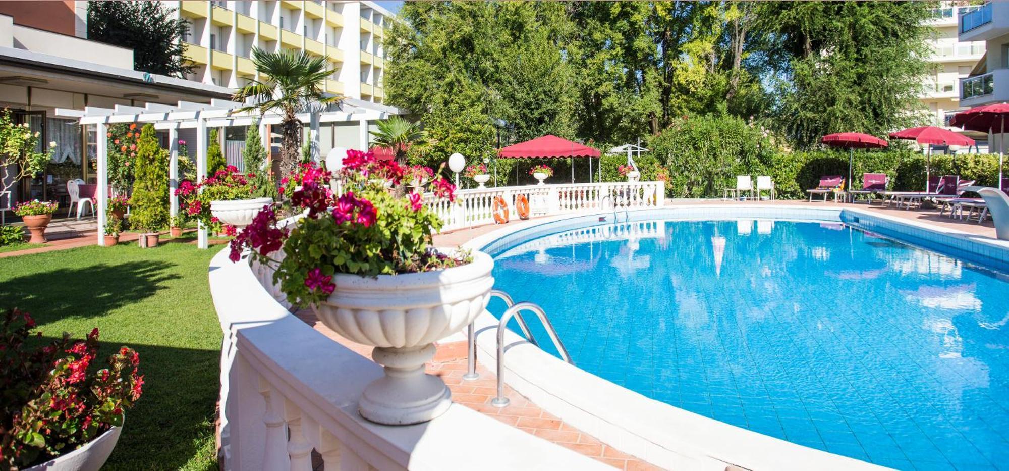 Hotel Apollo Ρίμινι Εξωτερικό φωτογραφία